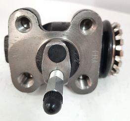 CYLINDER,WHEEL RH FRONT