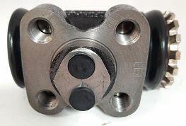 CYLINDER,WHEEL RH REAR