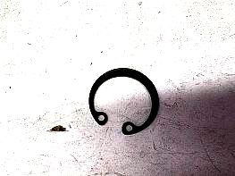 CIRCLIP - GEAR CHANGE BUSH RETAINING