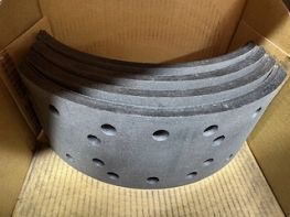 LINING, BRAKE SET FRONT