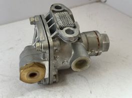 VALVE, RELAY ASSEMBLY 