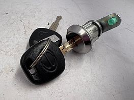 DOOR CYLINDER & KEY