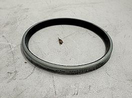 KING PIN SEAL