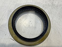 SEAL - REAR HUB
