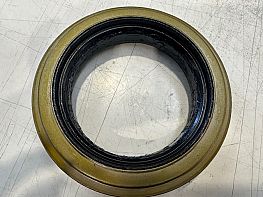 SEAL - REAR HUB