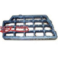 STEP, GRATE LOWER LH UD NISSAN 