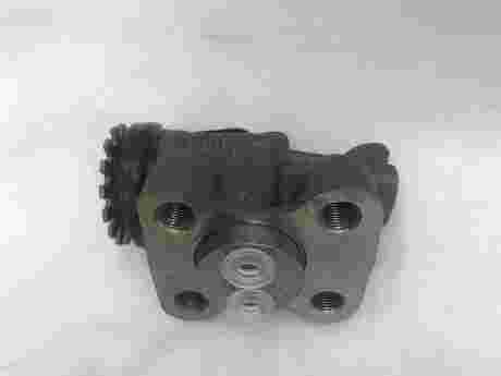 WHEEL CYLINDER , FRONT 