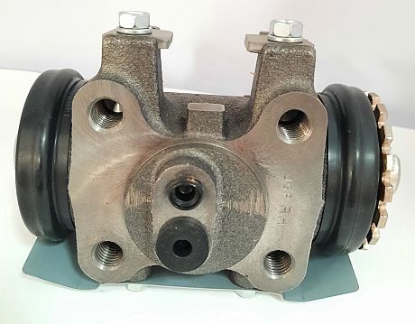 CYLINDER,WHEEL RH REAR