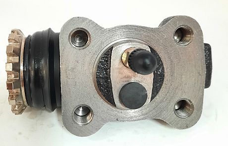CYLINDER,WHEEL RH FRONT ISUZU 