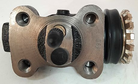 CYLINDER,WHEEL RH FRONT ISUZU 