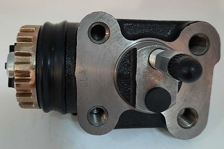 CYLINDER,WHEEL RH FRONT