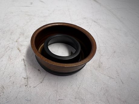 SEAL INJECTOR PIPE IN CAM BOX