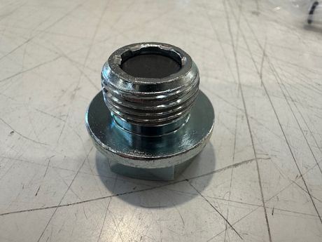PLUG - TRANSMISSION DRAIN