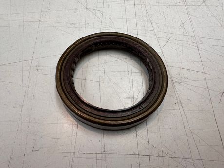 SEAL - FRONT GEARBOX