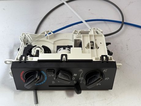 HEATER A/C CONTROL ASSEMBLY