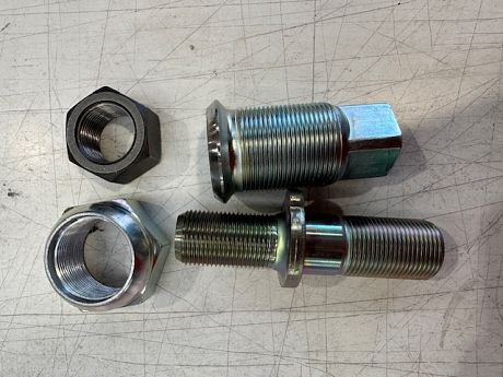 HUB BOLT KIT - REAR LH