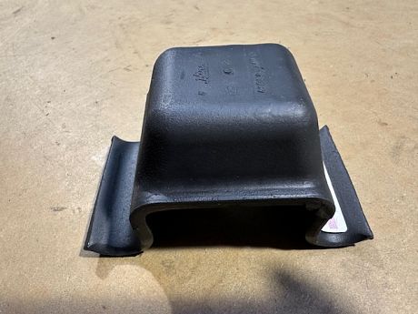 FRONT SPRING BUMP STOP