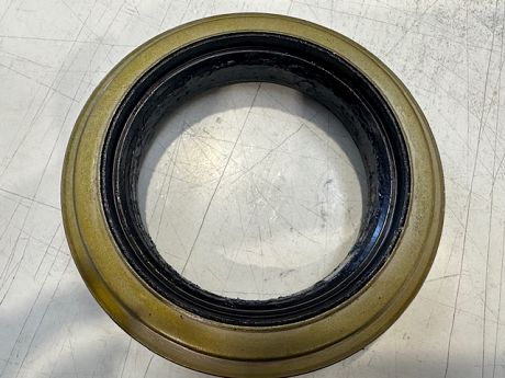 SEAL - REAR HUB