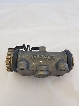 CYLINDER, WHEEL REAR RH REARWARD