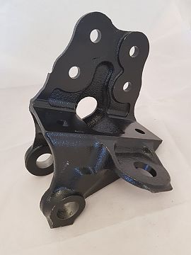 BRACKET, SPRING FRONT OF FRONT RH