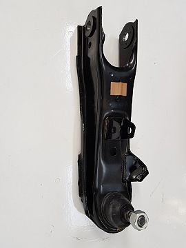 STEERING ARM, SUSPENSION LOWER RH