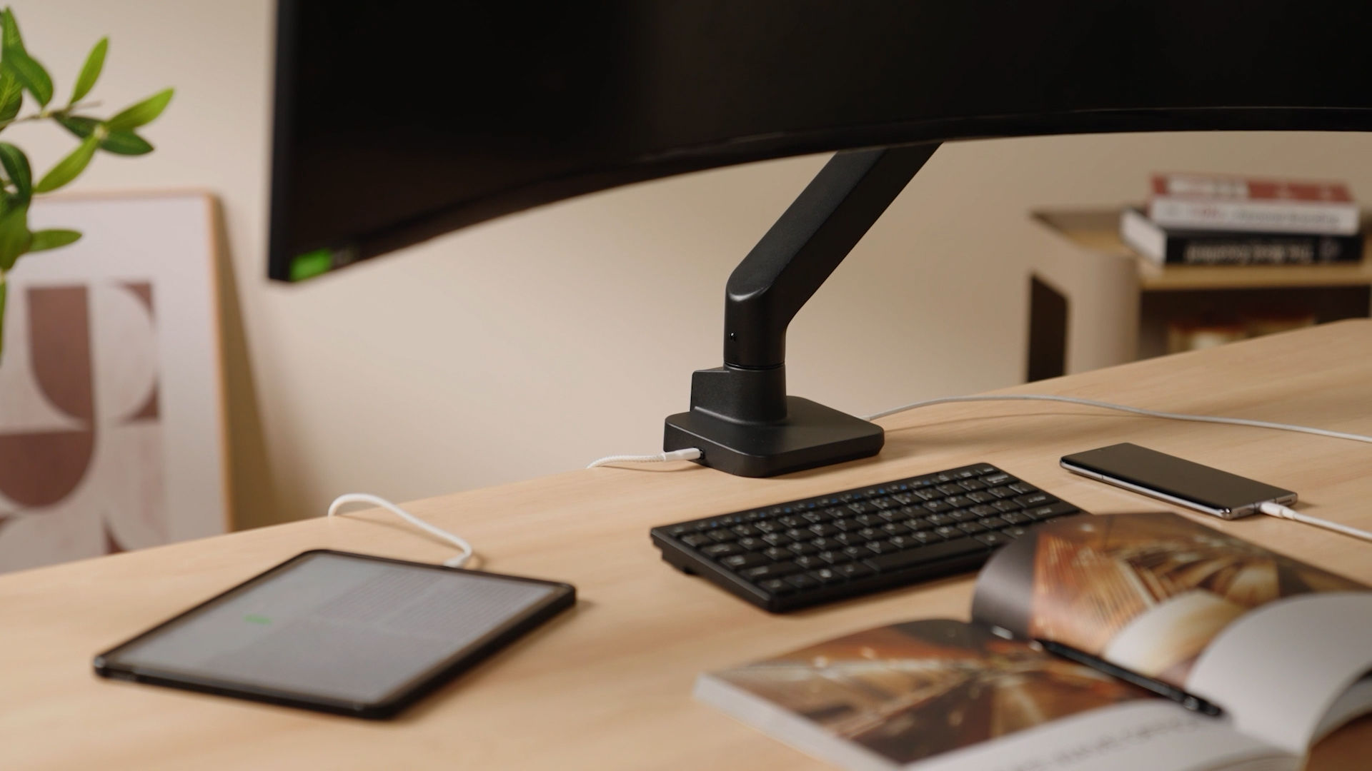 Nimble Plus Monitor Arm – heavy duty, gas spring | Vidak