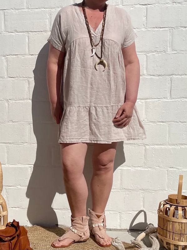 Jurk Amara beige Jurk Amara beige