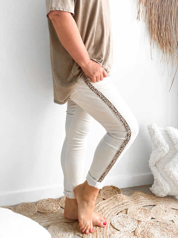 Broek Anissa leo creme Broek Anissa leo creme