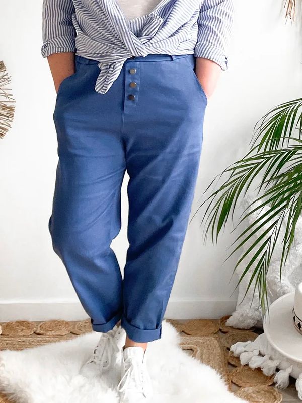 Broek Loulou jeansblauw Broek Loulou jeansblauw