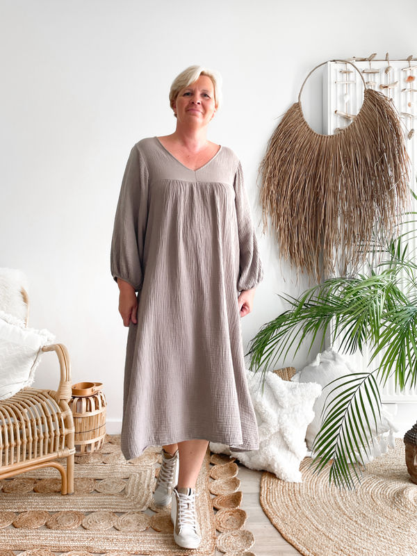 Jurk Gypsydream taupe Jurk Gypsydream taupe