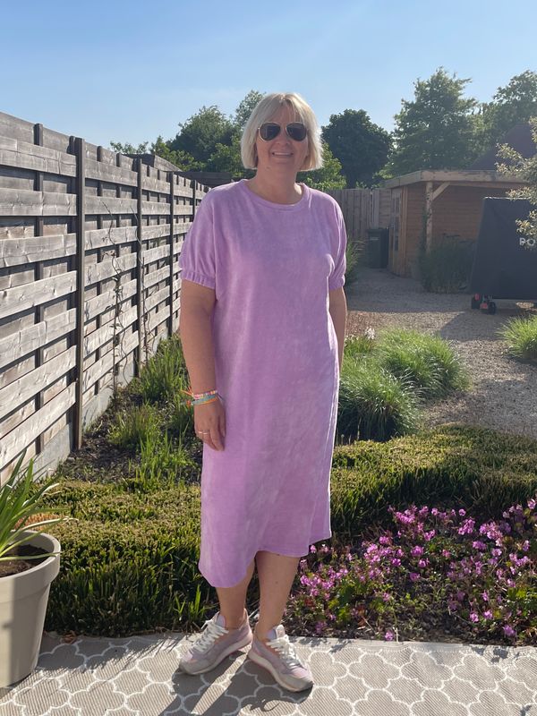 Robe Nienke lila