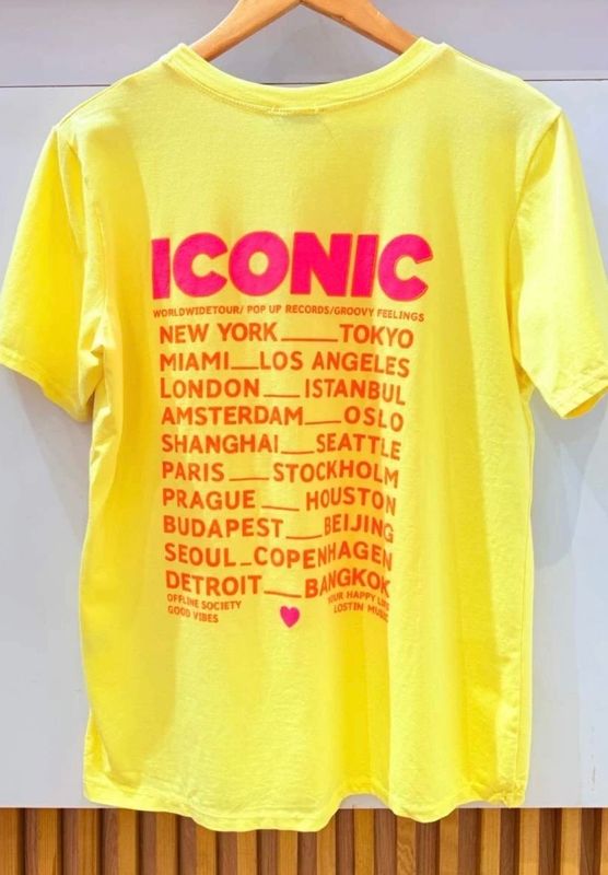 T shirt Iconic geel