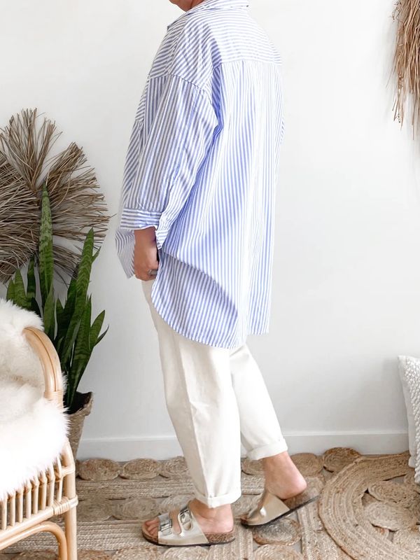 Blouse Pippa lichtblauw Blouse Pippa lichtblauw