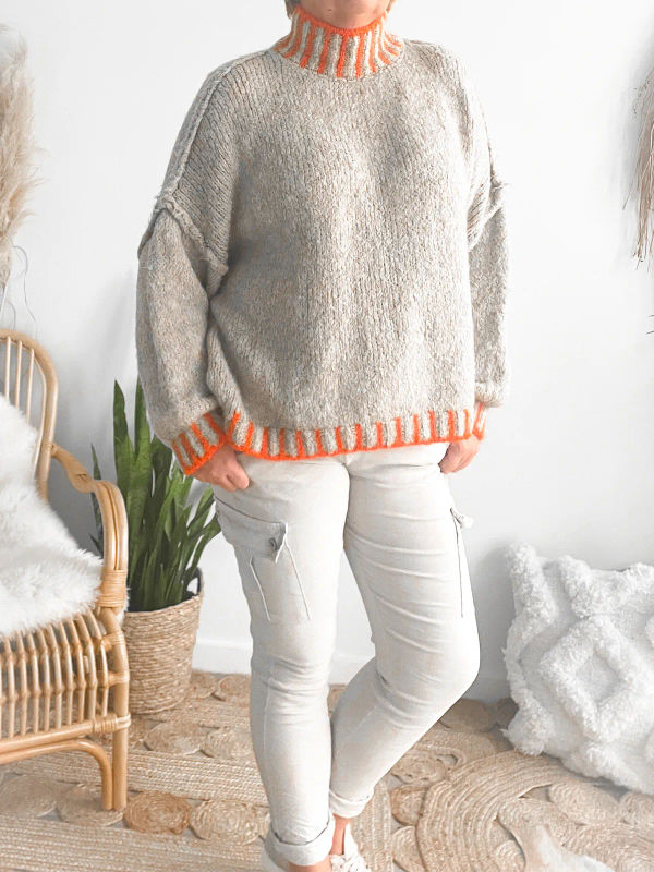 Trui Stitch beige Trui Stitch beige