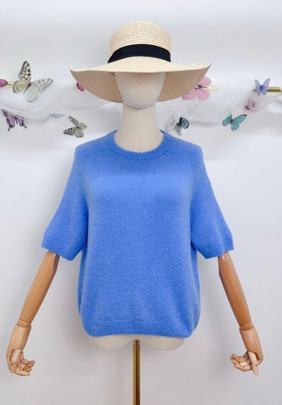 Trui Basic blauw Trui Basic blauw