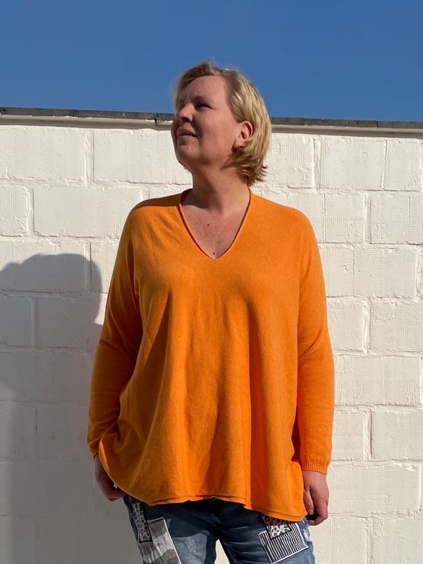 Trui Elise oranje Trui Elise oranje