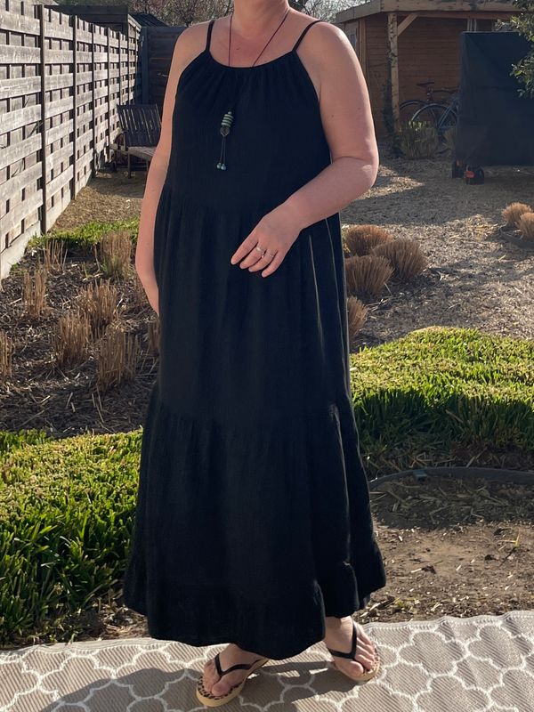 Dress Ibiza black