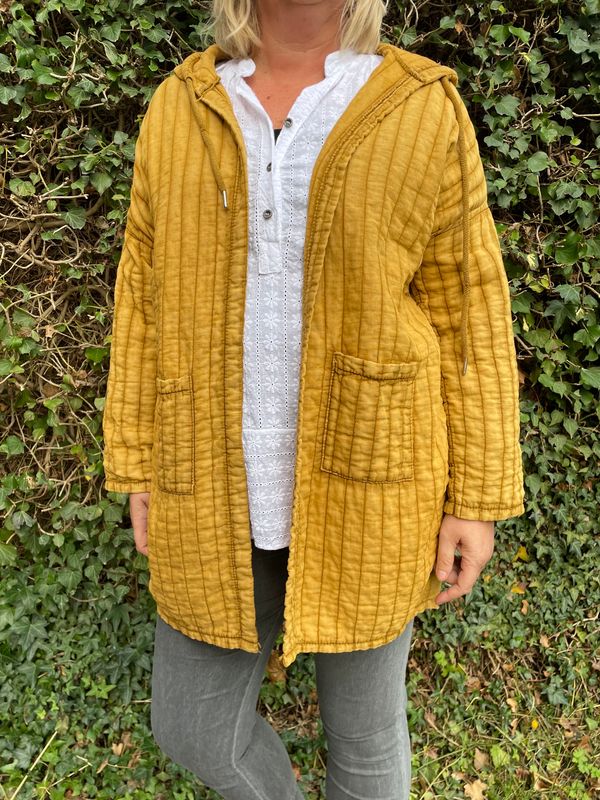 Vest Amandine moutarde Vest Amandine moutarde