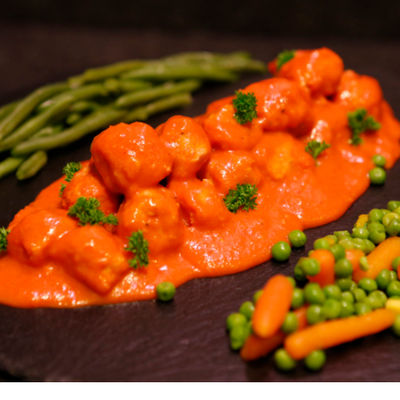 1x Balletjes in tomatensaus met puree