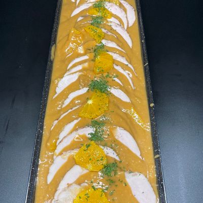 750g Roti royal, Kalkoen gebraad gesneden met saus, 575g nasi goreng met kip , ...