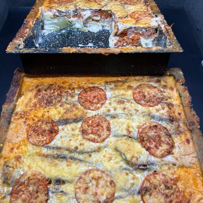 700g Moussaka extra (229), 1x KIPPEN lasagne  (+/- 25 min 180°c) (1230)