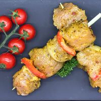 2x kalkoenbrochette (4 st. vlees) (192) BBQ, 5x Spekfakkel (210) , ...