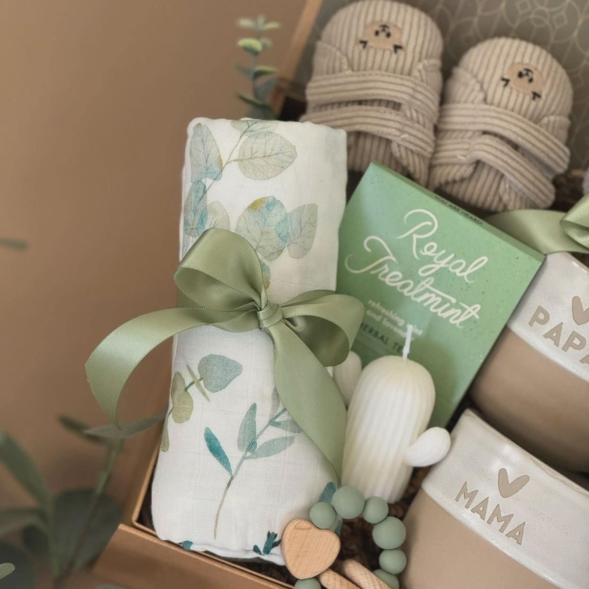 Baby Gift Sets - New Parents Gift Box for New Mom, New Dad & Baby | New Baby Gift Basket for the Whole Family, New Parent Care Package, New Mom and Dad Gifts - Personalized Etsy Final_6