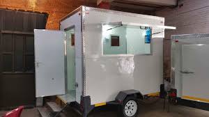 Fully functional trailer kitchen(feed 300 persons)