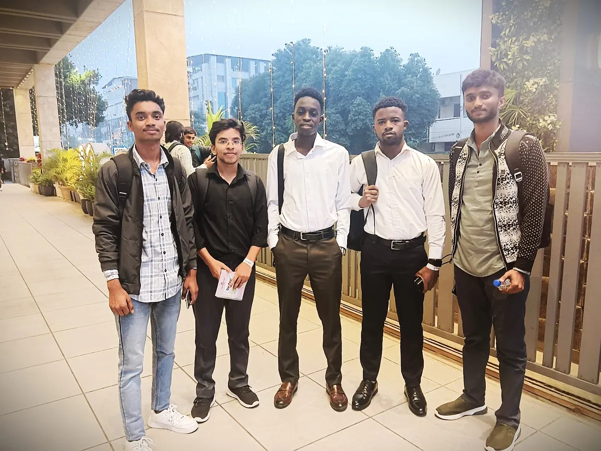 DevFest Lucknow 2024 – Connecting with the Global Developer Community