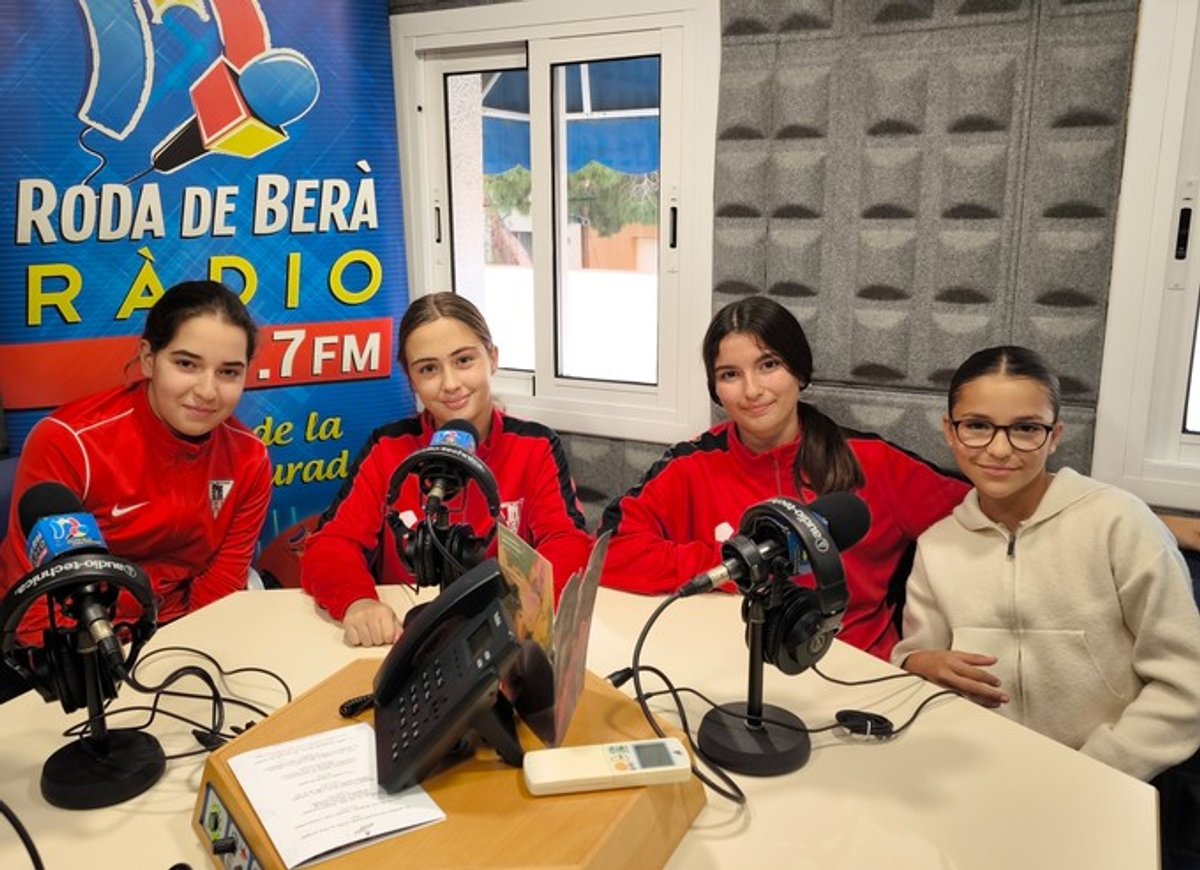 Emma Muñoz, Julia Beamuz, Emma Mateo i Llara Menéndez