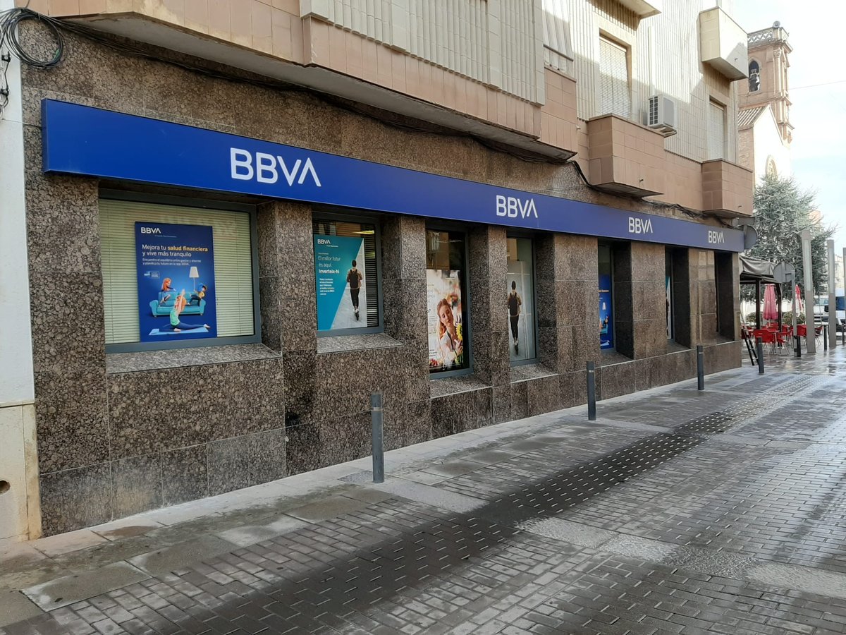 Oficina bancària a Santa Bàrbara - La Plana Ràdio