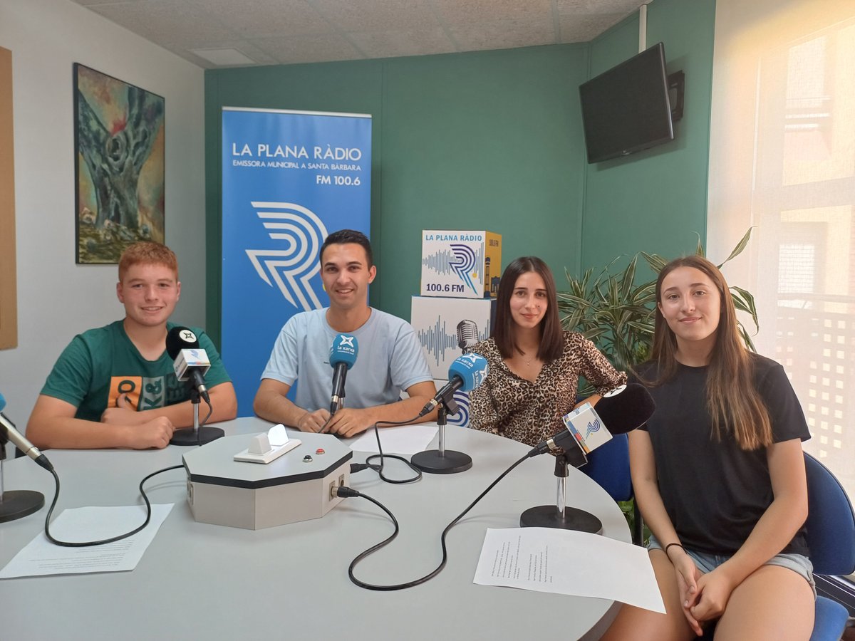 Representants del playback de 2n d'ESO 2024 - Tere Giné Llaveria, La Plana Ràdio.