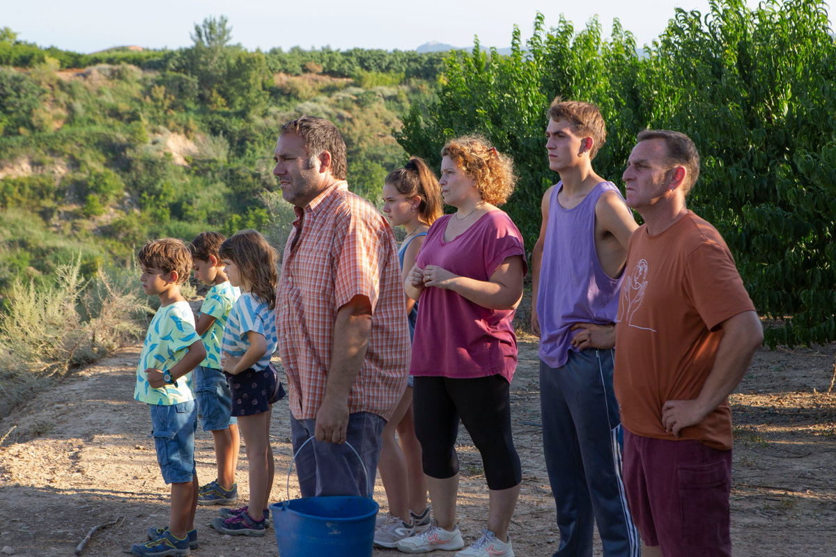 La família protagonista de la pel·lícula 'Alcarràs', dirigida per Carla Simón, interpretada per actors no professionals.
