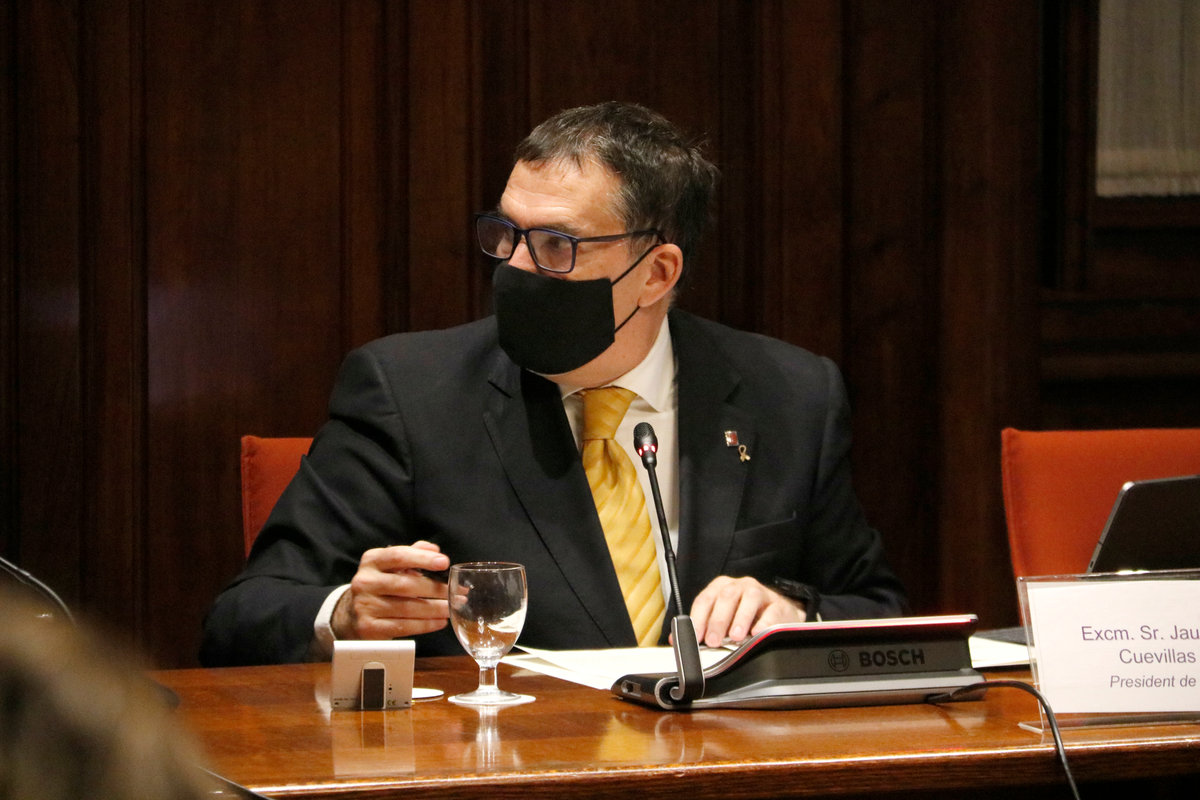 El diputat de JxCat Jaume Alonso Cuevillas, després de ser escollit president de la comissió de l'Estatut del Diputat.